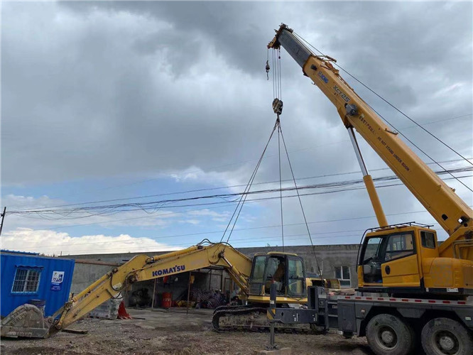 昌黎县25吨吊车的工作半径是多少？